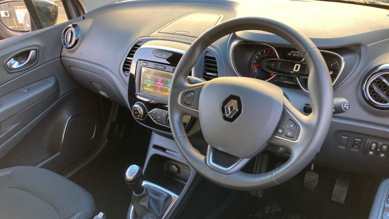 Renault Captur 0.9 TCE 90 Iconic 5dr Petrol Hatchback